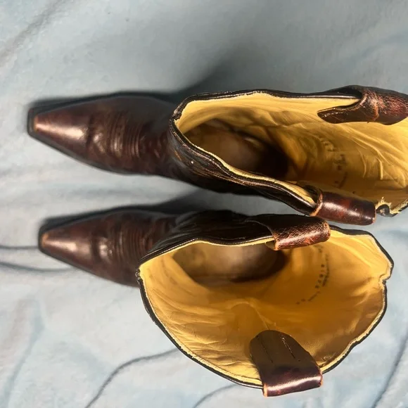Women’s size 7 1/2 M Corral Cowboy boots - Picture 8 of 10
